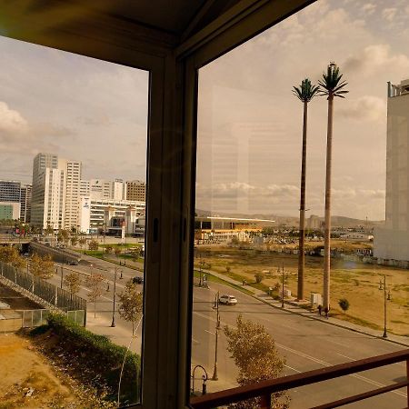 Nouveau Appartement Au Plein Centre Ville En Face Hilton Tanger Luaran gambar